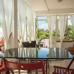 On The Sea Le Capannine Villa
