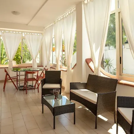 Villa On The Sea Le Capannine